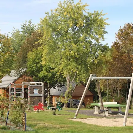 Chalet Au Coeur Des Volcans D'auvergne, 4 Pers., Terrasse, Tv, Proximite Et Activites Outdoor - Fr-1-742-465 * Salers